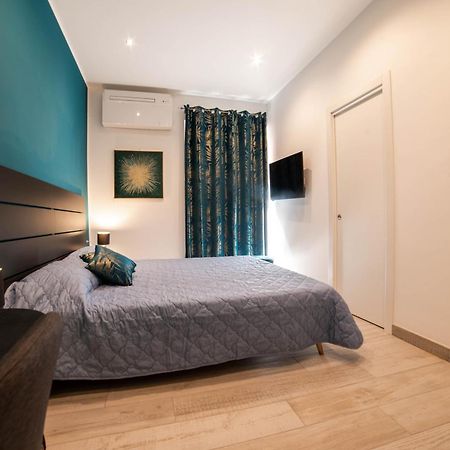 Colosseo Cozy Rooms B&B Рим Экстерьер фото
